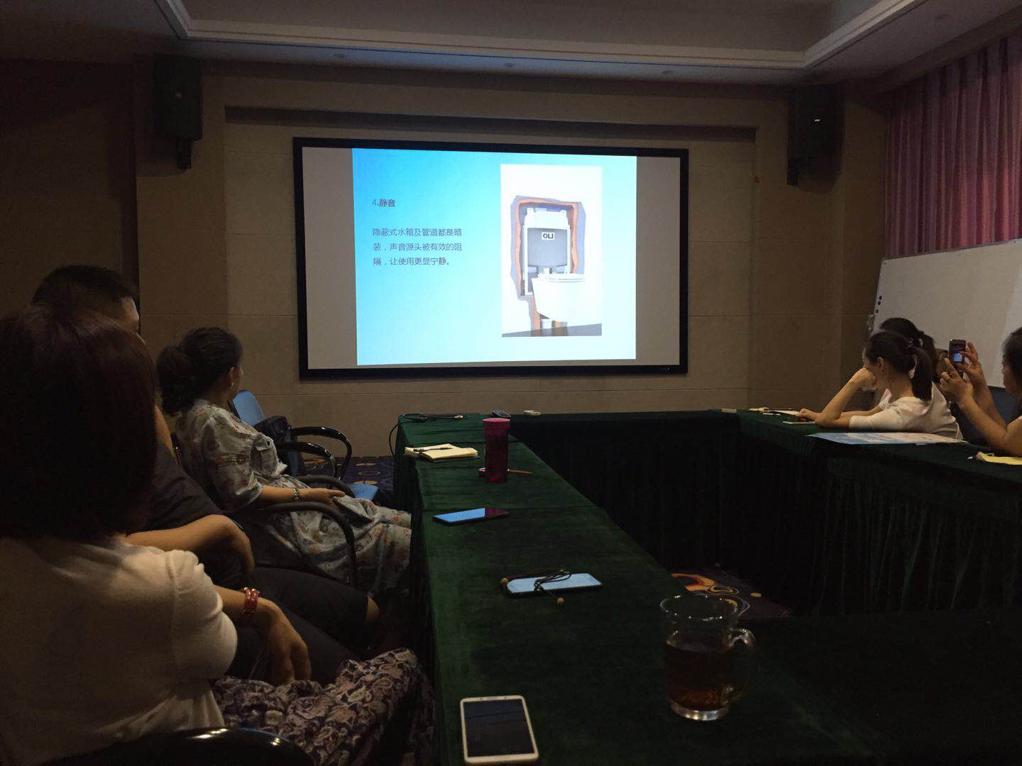 隱藏式水箱 隱藏式水箱